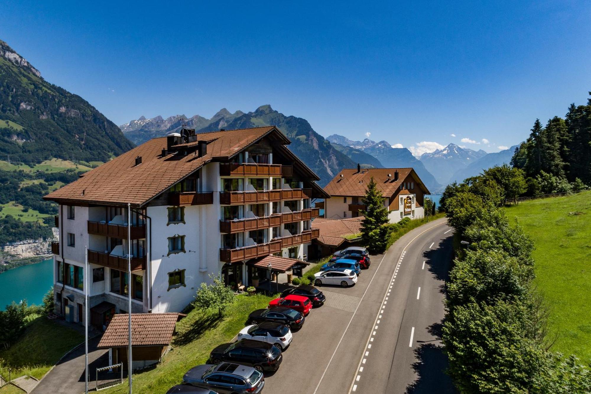 Ferienwohnungen Hotel Bellevue Seelisberg Buitenkant foto